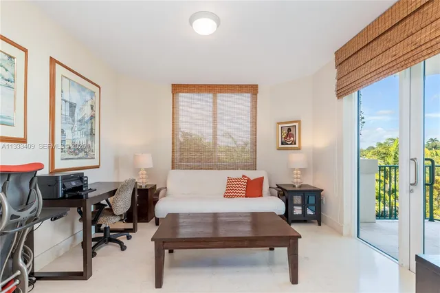 $5,950,000 | 1660 West Glencoe Street, Unit 302, Coconut Grove, FL 33133