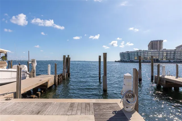 $5,950,000 | 1660 West Glencoe Street, Unit 302, Coconut Grove, FL 33133