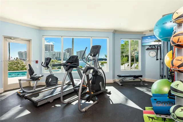 $5,950,000 | 1660 West Glencoe Street, Unit 302, Coconut Grove, FL 33133