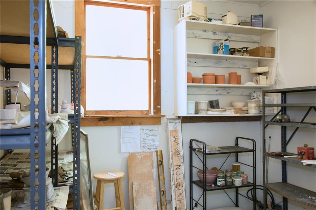68 Boulder Hill Road Tenants Harbor, ME 04860 - Photo 16 of 29 Small kiln room.