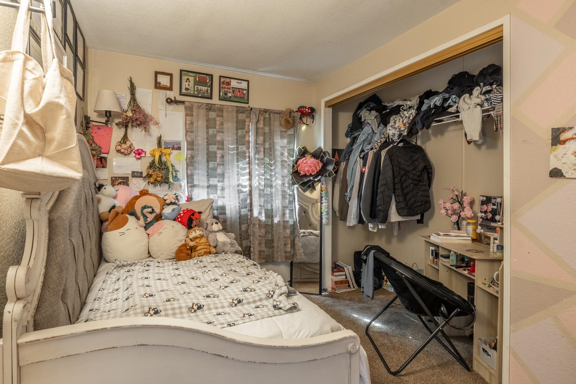 515 South Landing Road Crowley Lake, CA 93546 - Photo 15 of 41 a bedroom with a bed and a window