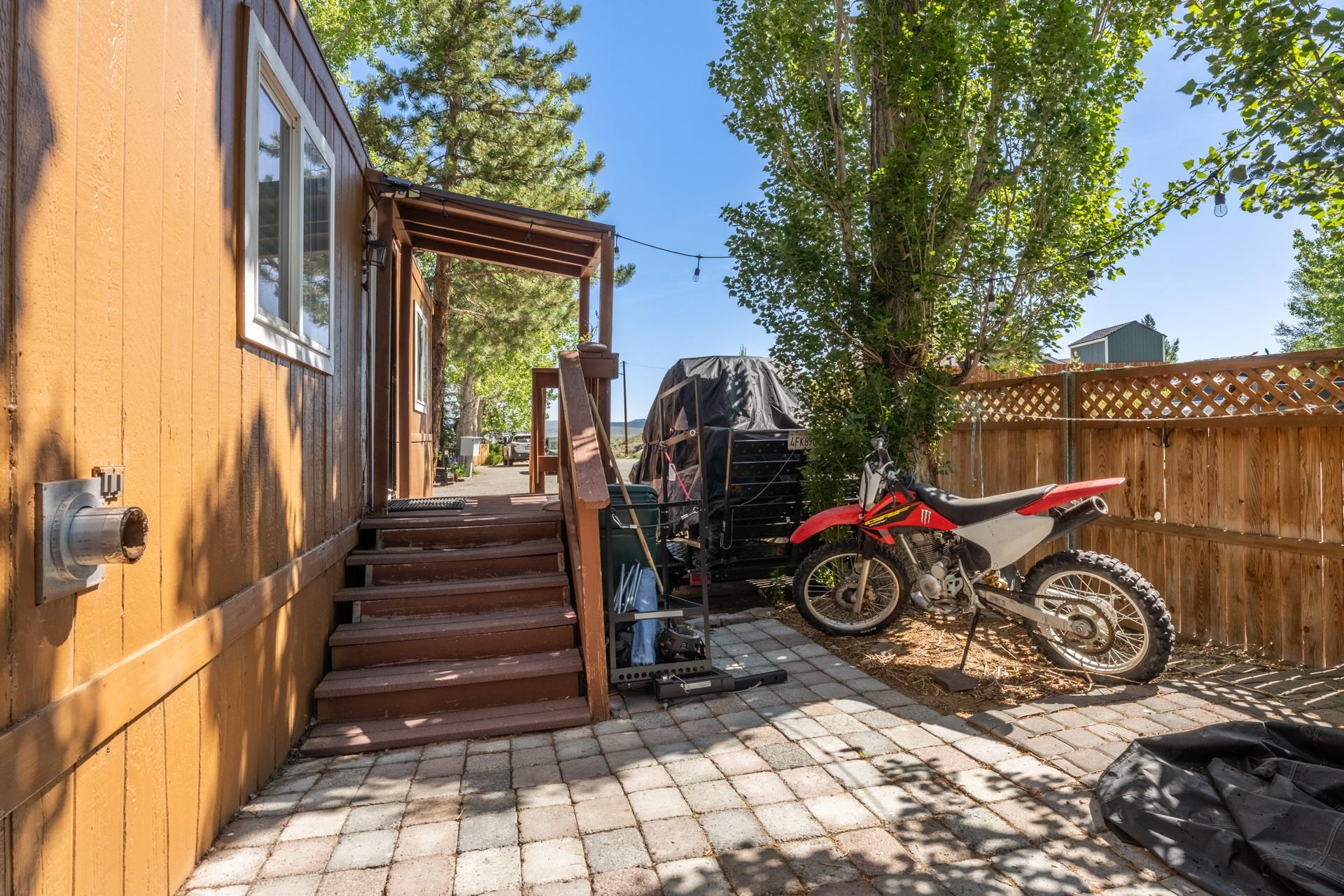 515 South Landing Road Crowley Lake, CA 93546 - Photo 30 of 41 a view of stairs and wooden floor