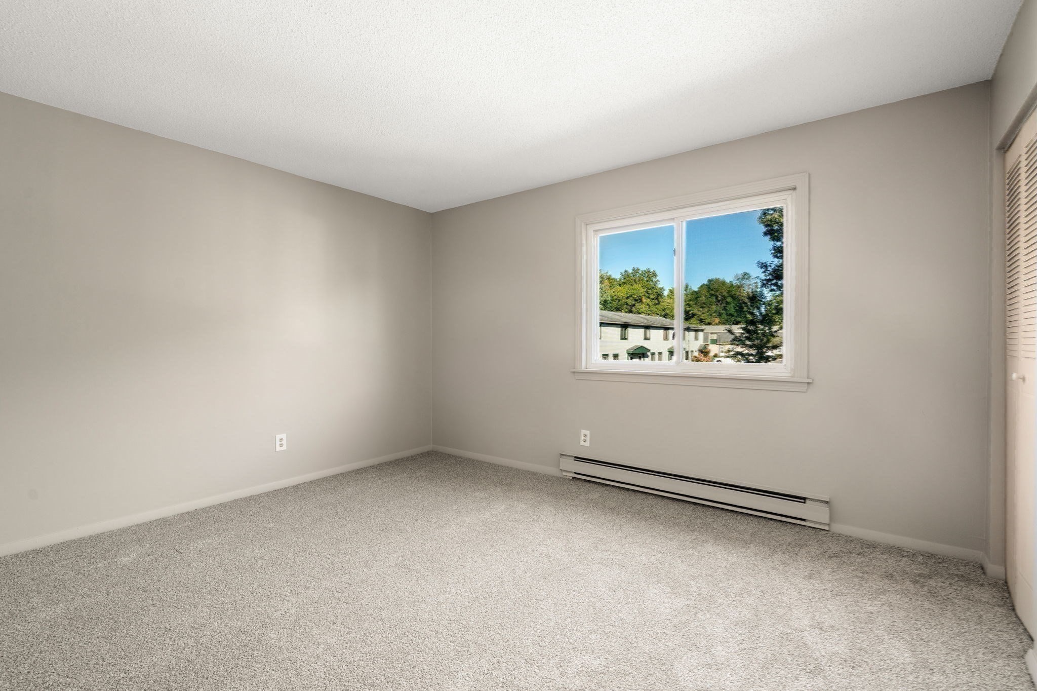 170 East Hadley Road, Unit 74 Amherst, MA 01002 - Photo 17 of 34 Gallery Image 17