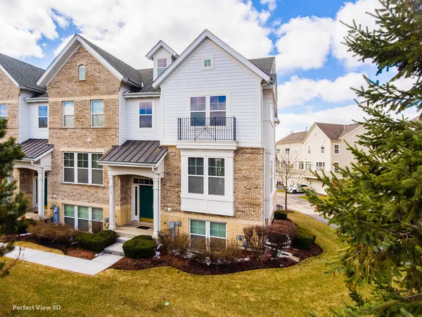 $419,000 | 919 Violet Drive, Unit 919, Hanover Park, IL 60133