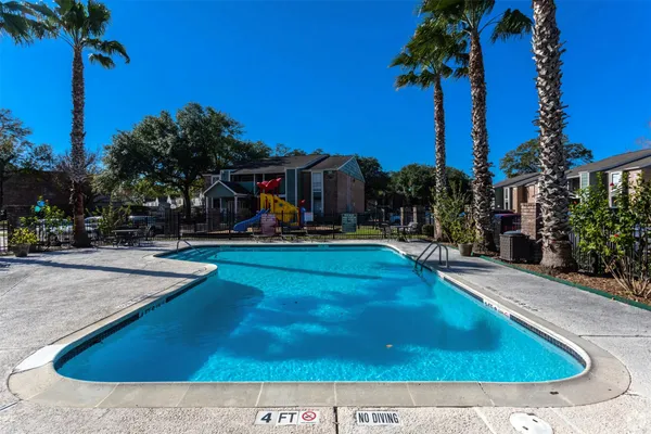 $1,270 | 851 Threadneedle Street, Unit 303, Houston, TX 77079