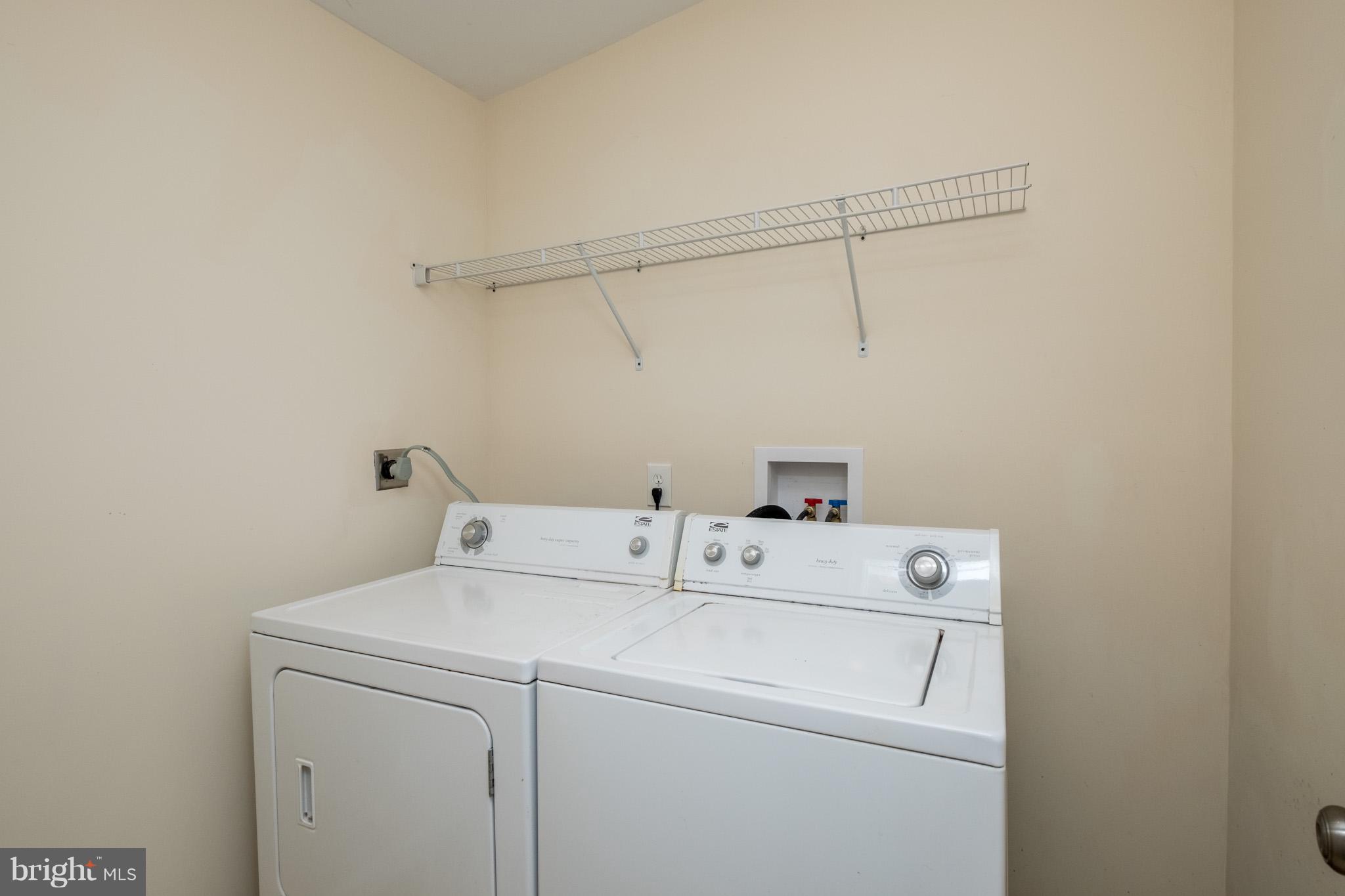 1700 Midland Road Edgewater, MD 21037 - Photo 17 of 30 laundry area