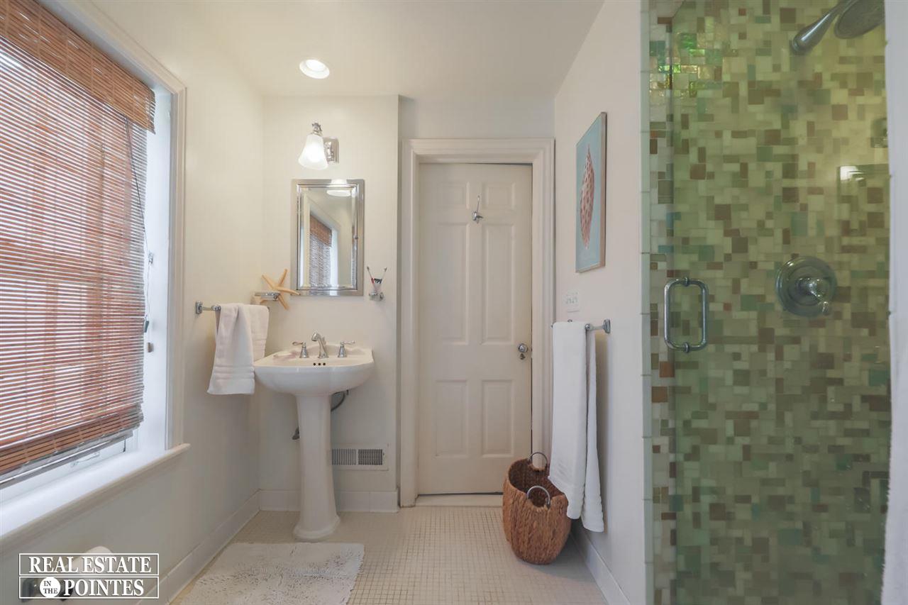741 Trombley Road Grosse Pointe Park, MI 48230 - Photo 41 of 63