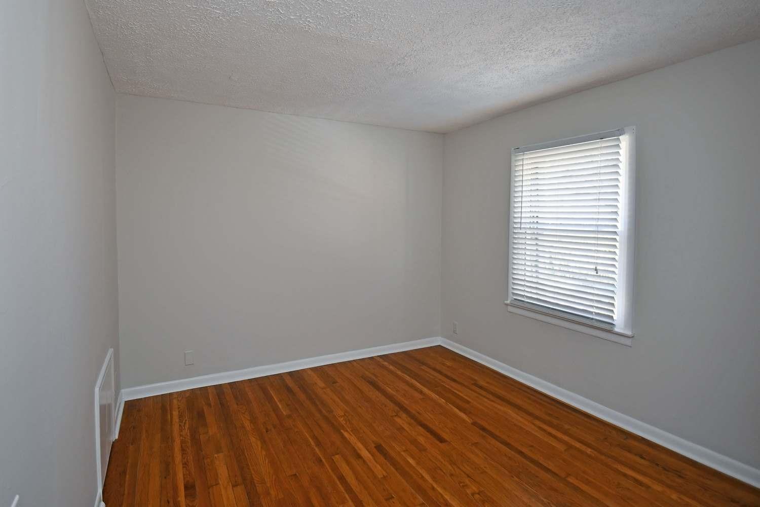 517 Boal Street Cincinnati, OH 45202 - Photo 25 of 30