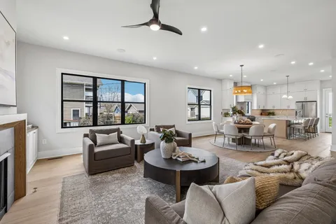 $989,900 | 1303 56th Avenue North, Unit A, Nashville, TN 37209