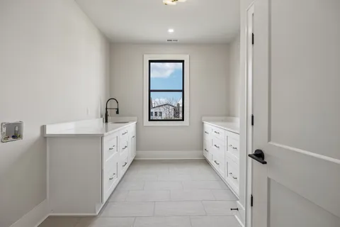 $989,900 | 1303 56th Avenue North, Unit A, Nashville, TN 37209