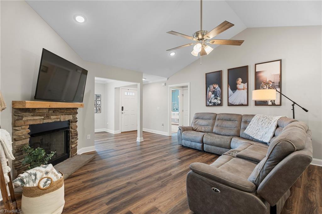 103 Brooke Ridge Drive Thomasville, NC 27360 - Photo 15 of 30