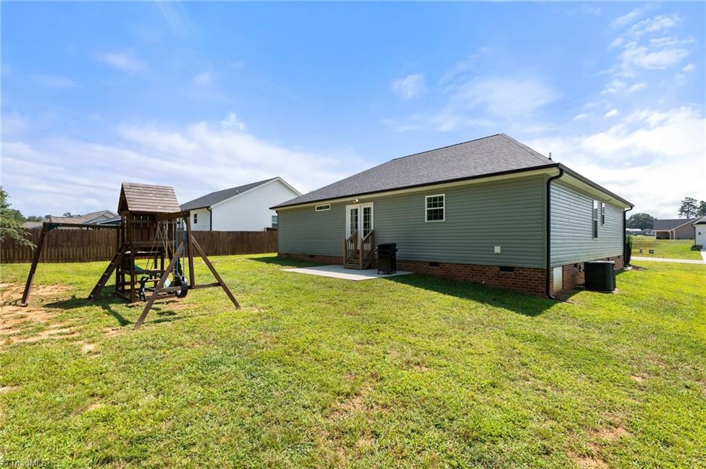 103 Brooke Ridge Drive Thomasville, NC 27360 - Photo 28 of 30