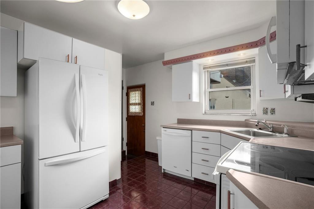 3323 Shady Ave Extension Pittsburgh, PA 15217 - Photo 14 of 45