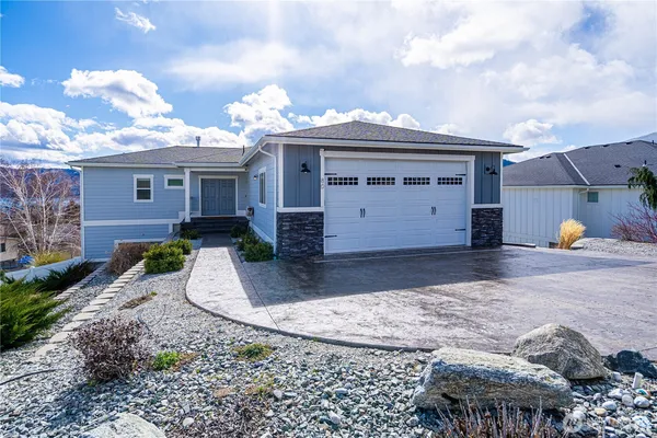 $1,195,000 | 80 Terrace Drive, Manson, WA 98831