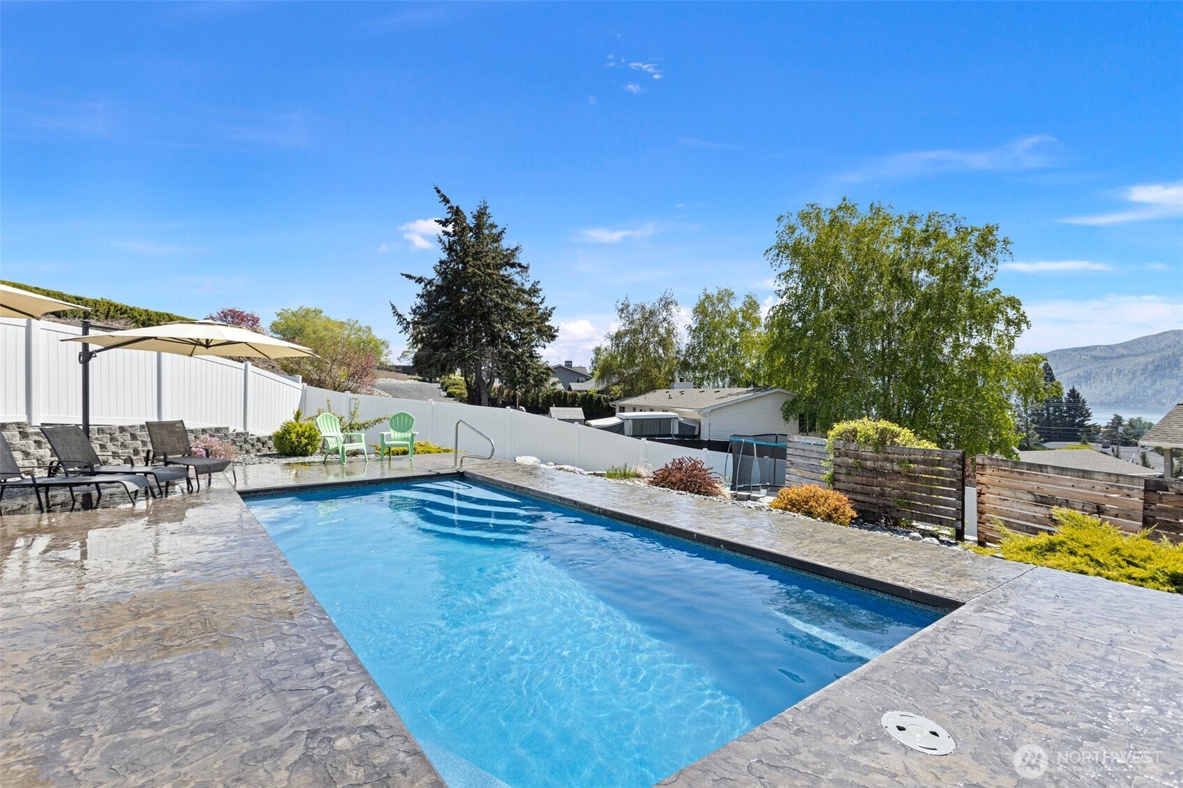 80 Terrace Drive Manson, WA 98831 - Photo 3 of 40