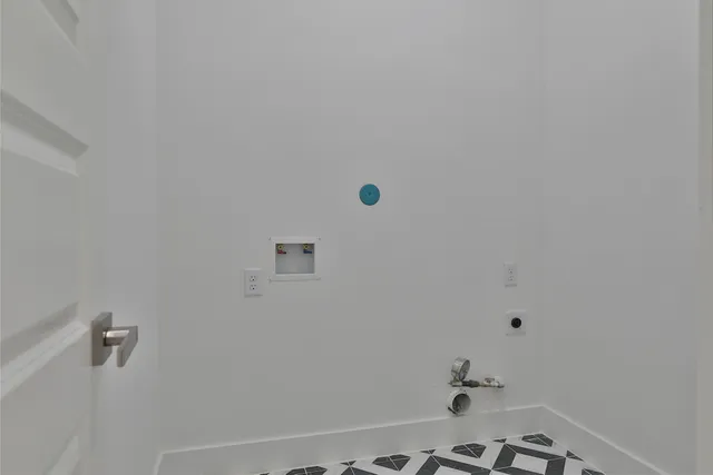 $2,100 | 8133 Cabot Street, Unit A/B, Houston, TX 77078