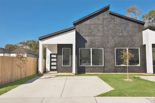 $2,000 | 8133 Cabot Street, Unit A/B, Houston, TX 77078