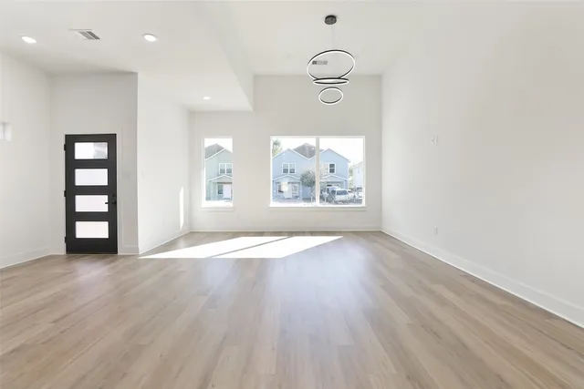 $2,100 | 8133 Cabot Street, Unit A/B, Houston, TX 77078