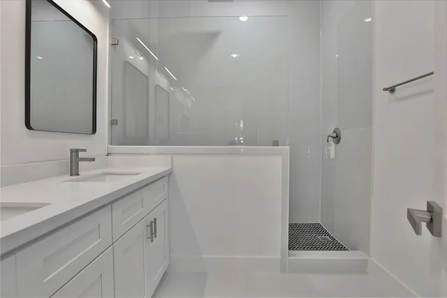 $2,100 | 8133 Cabot Street, Unit A/B, Houston, TX 77078