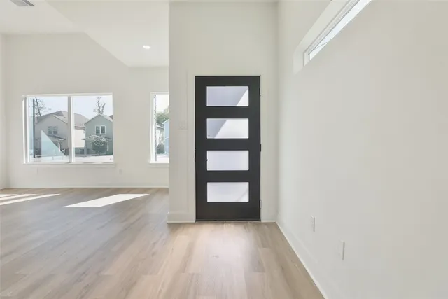 $2,100 | 8133 Cabot Street, Unit A/B, Houston, TX 77078