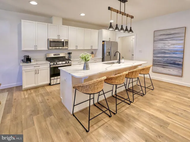 $570,000 | 36520 Calm Water Drive, Millville, DE 19967