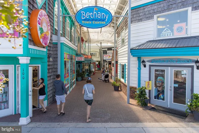 $570,000 | 36520 Calm Water Drive, Millville, DE 19967