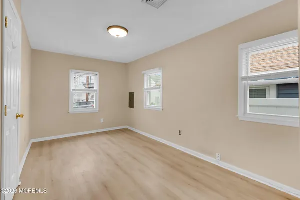 $3,500 | 1800 Pine Terrace, Lake Como, NJ 07719