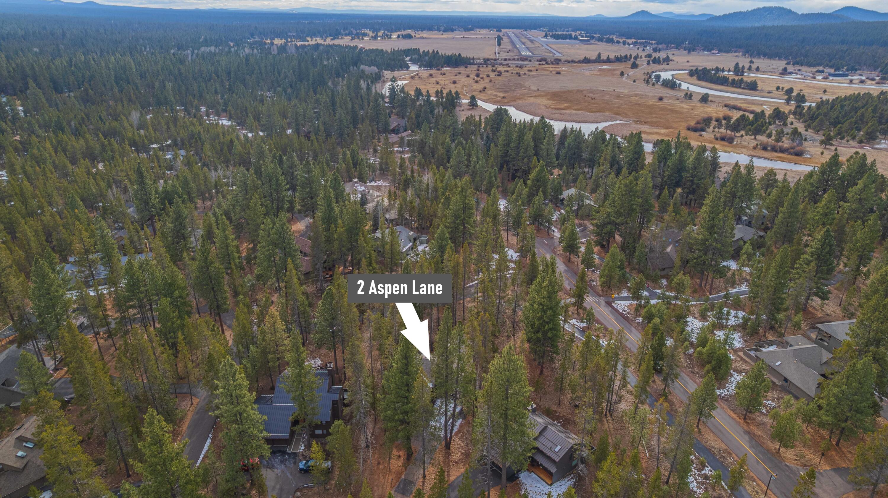 57655 Aspen Lane, Unit 2 Sunriver, OR 97707 - Photo 44 of 47 44 - drone location 2