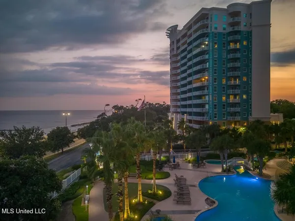 $339,900 | 2228 Beach Drive, Unit 704, Gulfport, MS 39507