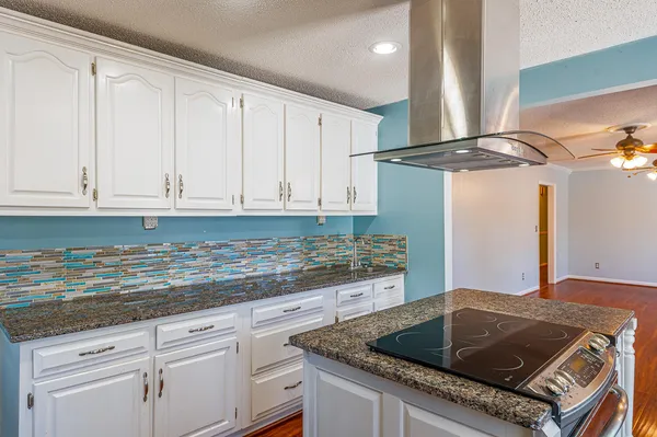 $379,900 | 265 Shirley Lane, Flintstone, GA 30725