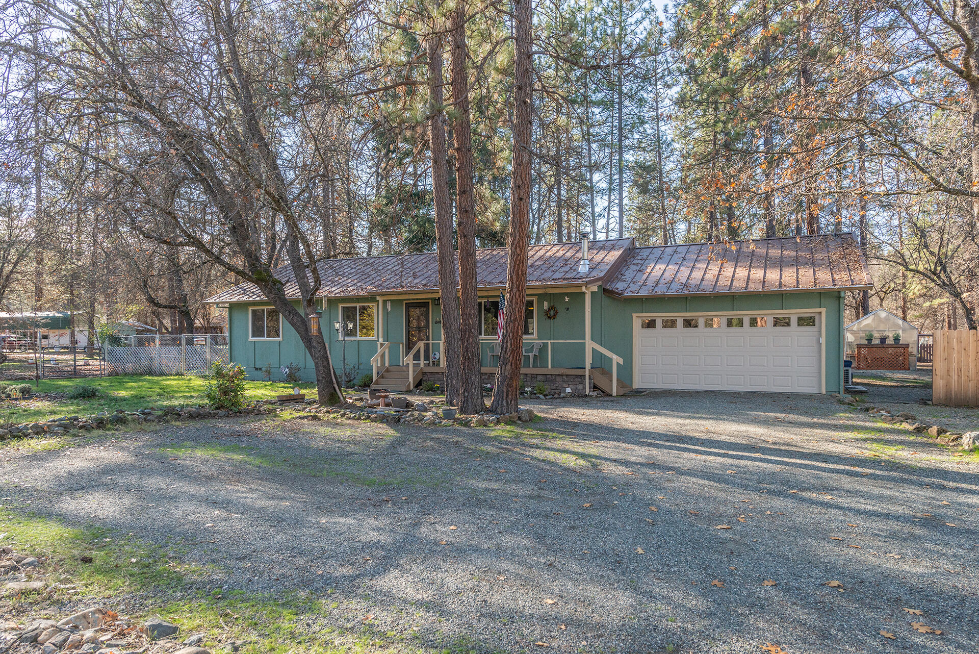 215 Wellock Road Lewiston, CA 96052 - Photo 23 of 39 IMG-7602