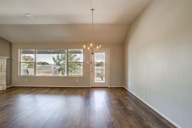 $2,800 | 3025 Shoreline Drive, Burleson, TX 76028