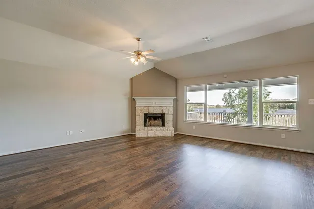 $2,800 | 3025 Shoreline Drive, Burleson, TX 76028