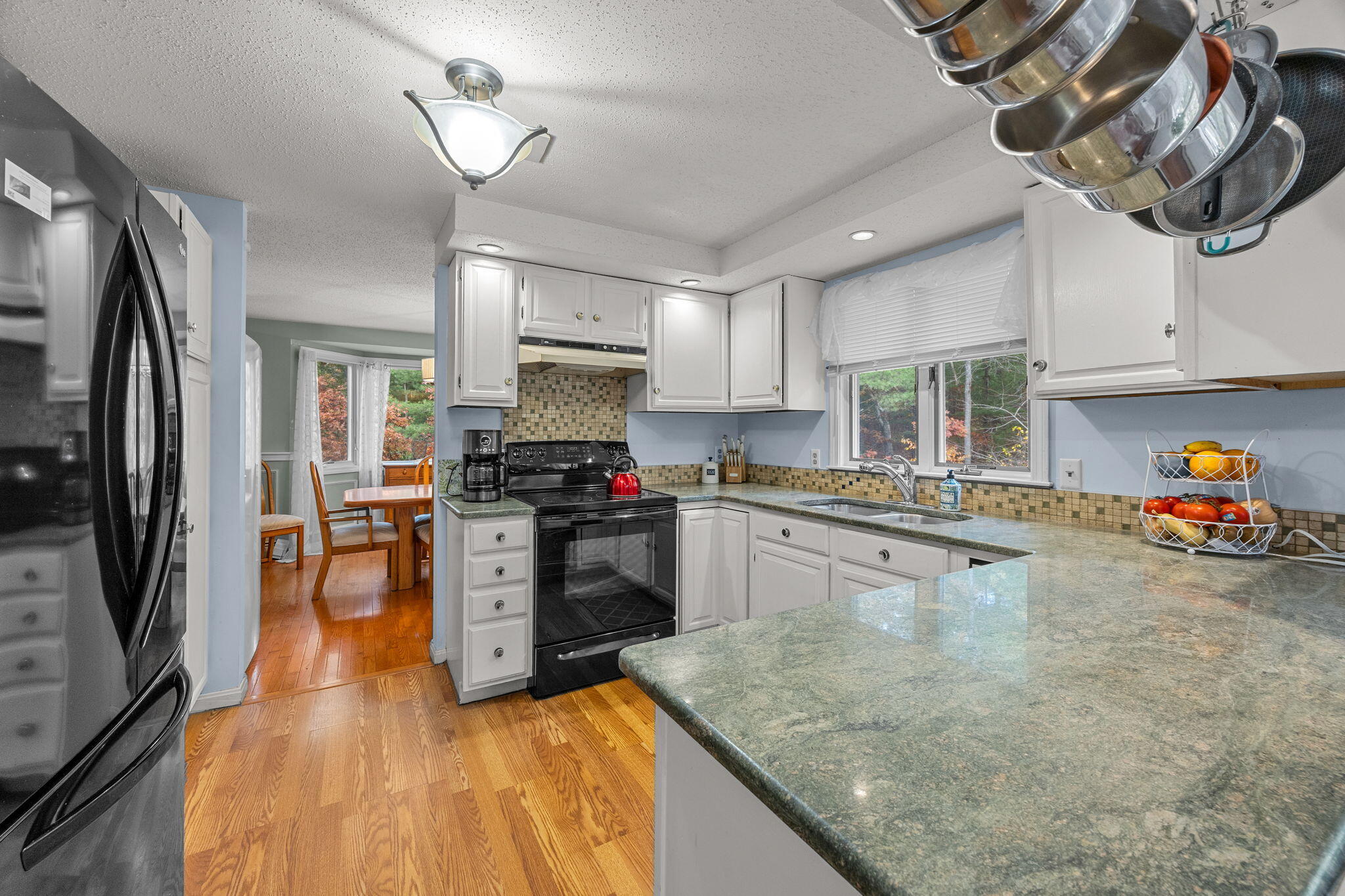 12 Beachwood Road Bourne, MA 02532 - Photo 17 of 64 16-web-or-mls-12-beachwood-rd