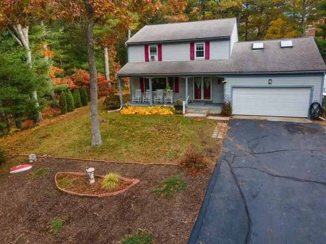 $695,000 | 12 Beachwood Road, Bourne, MA 02532