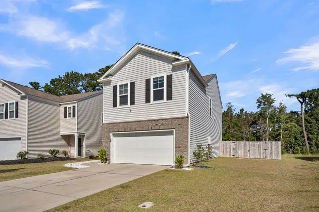 $2,375 | 138 Sweet Cherry Lane, Summerville, SC 29486