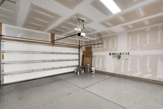 $2,375 | 138 Sweet Cherry Lane, Summerville, SC 29486