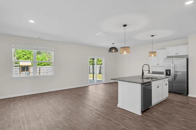 $2,375 | 138 Sweet Cherry Lane, Summerville, SC 29486