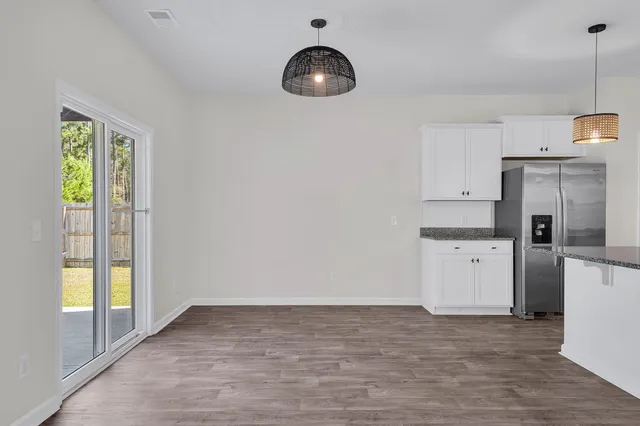 $2,375 | 138 Sweet Cherry Lane, Summerville, SC 29486