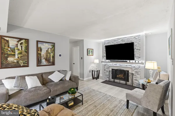 $240,000 | 10534 Cross Fox Lane, Unit D1, Columbia, MD 21044