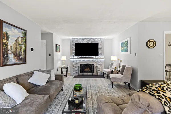 $240,000 | 10534 Cross Fox Lane, Unit D1, Columbia, MD 21044