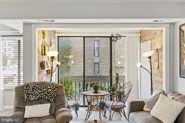 $240,000 | 10534 Cross Fox Lane, Unit D1, Columbia, MD 21044