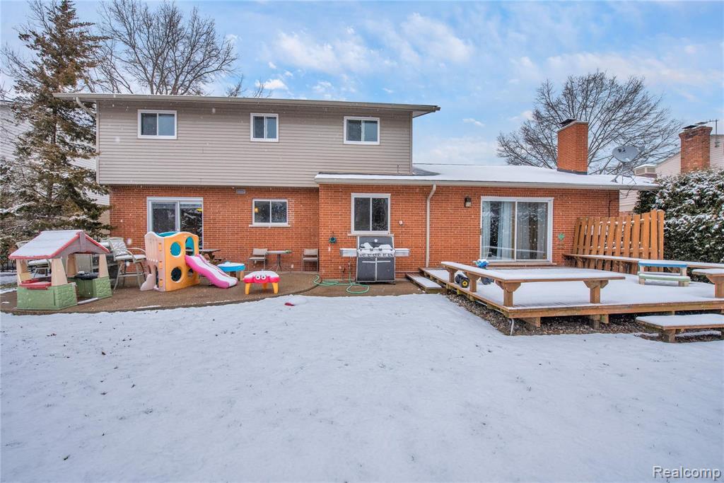 1005 Canterbury Road Grosse Pointe Woods, MI 48236 - Photo 31 of 33
