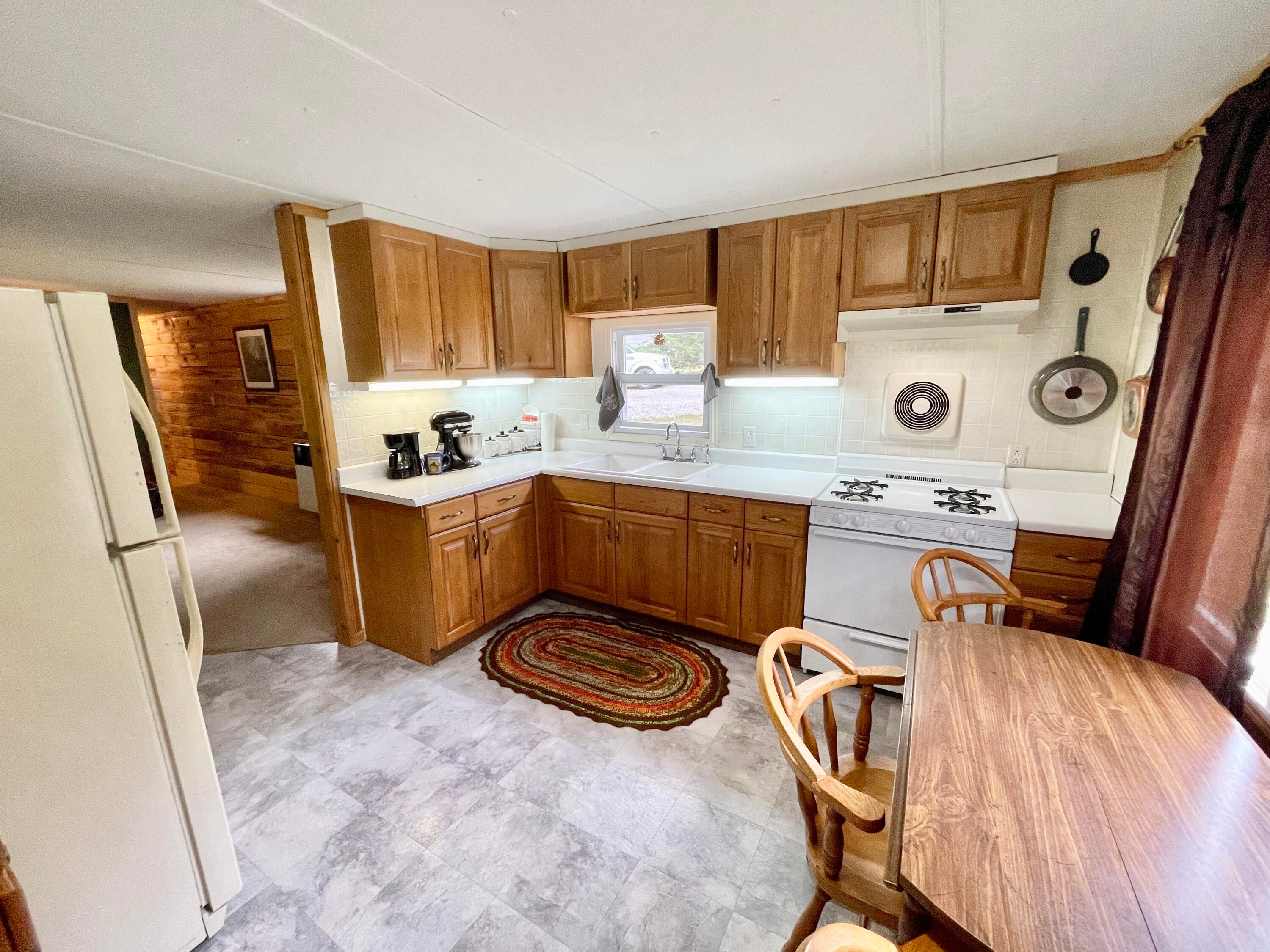 3079 Bittersweet Road Lewiston, MI 49756 - Photo 9 of 24 Gallery Image 9