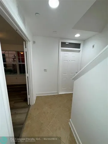 $589,000 | 1033 Northeast 17th Way, Unit 605, Fort Lauderdale, FL 33304