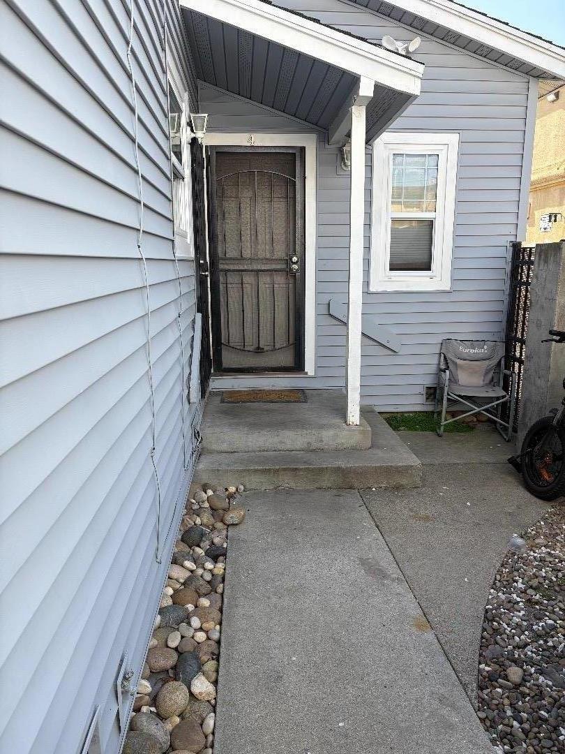 313 Raymond Street Santa Cruz, CA 95060 - Photo 11 of 25