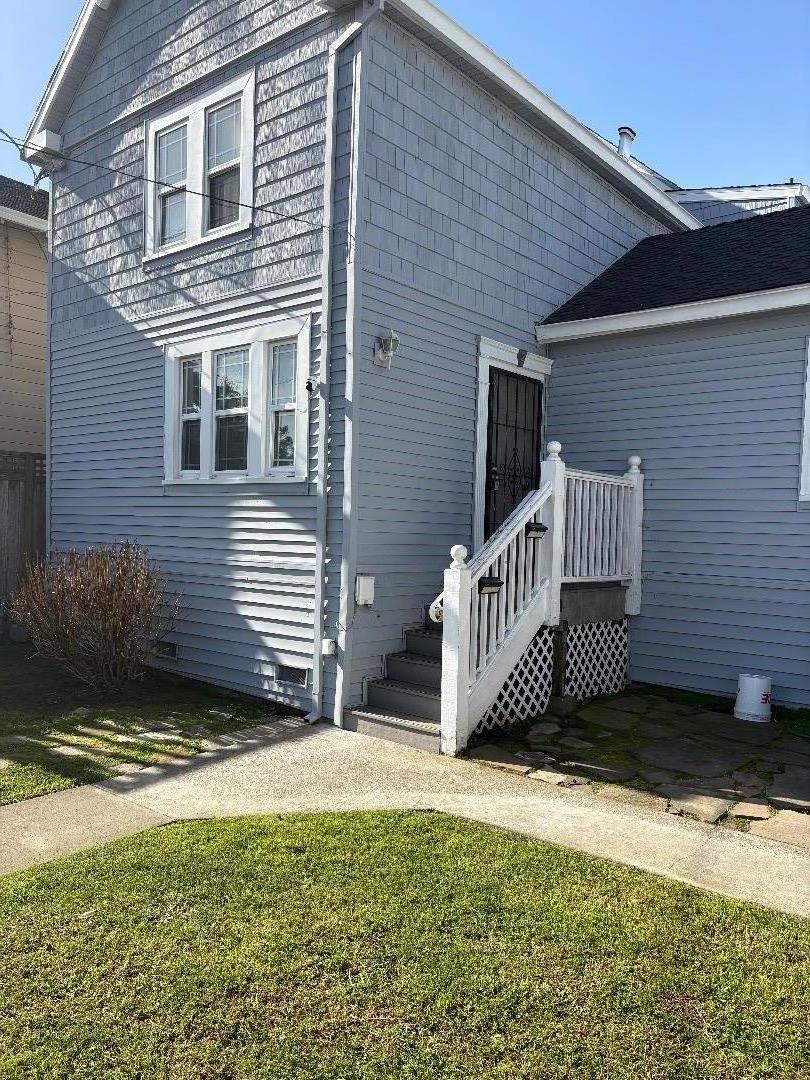 313 Raymond Street Santa Cruz, CA 95060 - Photo 3 of 25