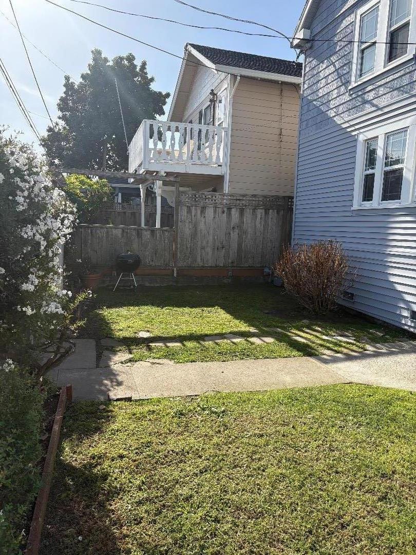 313 Raymond Street Santa Cruz, CA 95060 - Photo 4 of 25