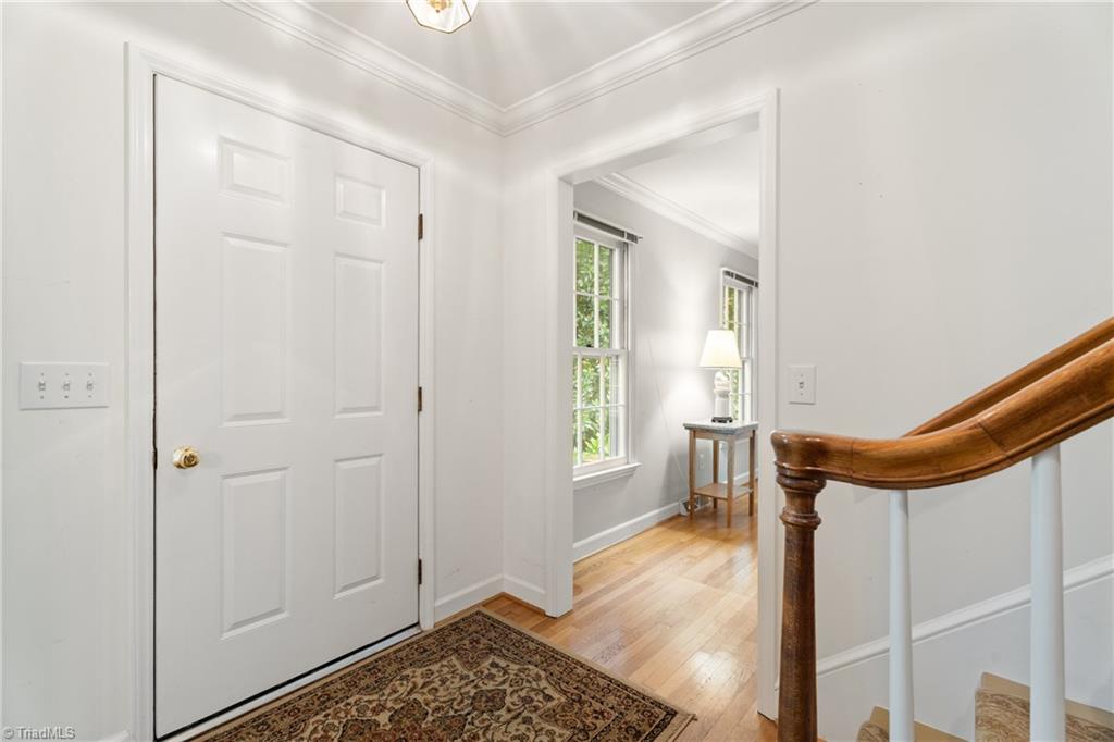 2460 Vincent Road Winston-Salem, NC 27106 - Photo 5 of 41