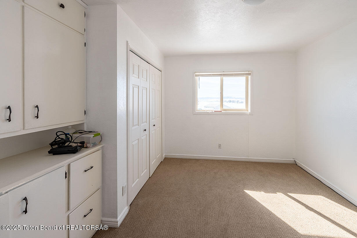 91008 Highway 89 Grover, WY 83122 - Photo 16 of 30 Lemon int 0137